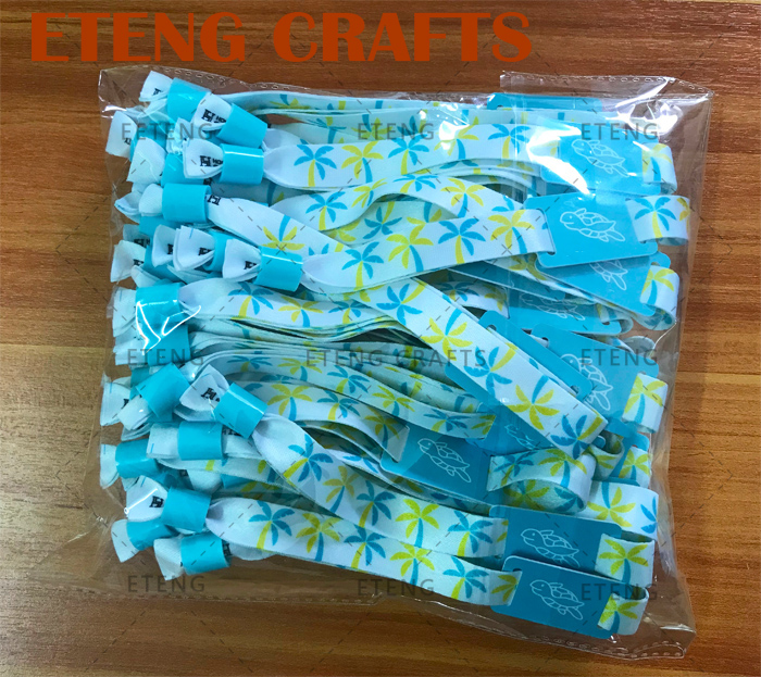 Cheap Custom Fabirc Non-RFID Wristbands with Plastic Tags